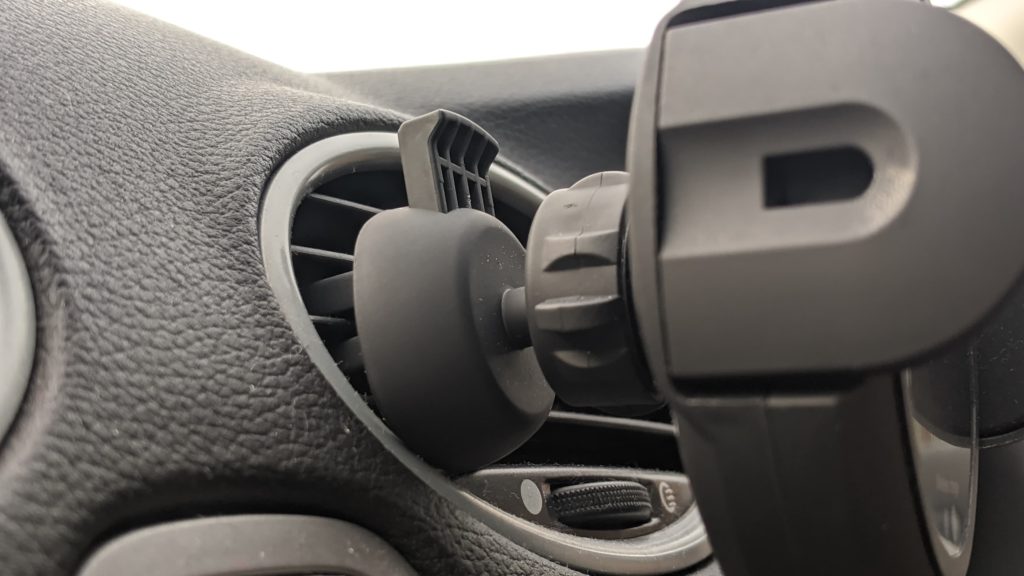 groov-e wireless car charger