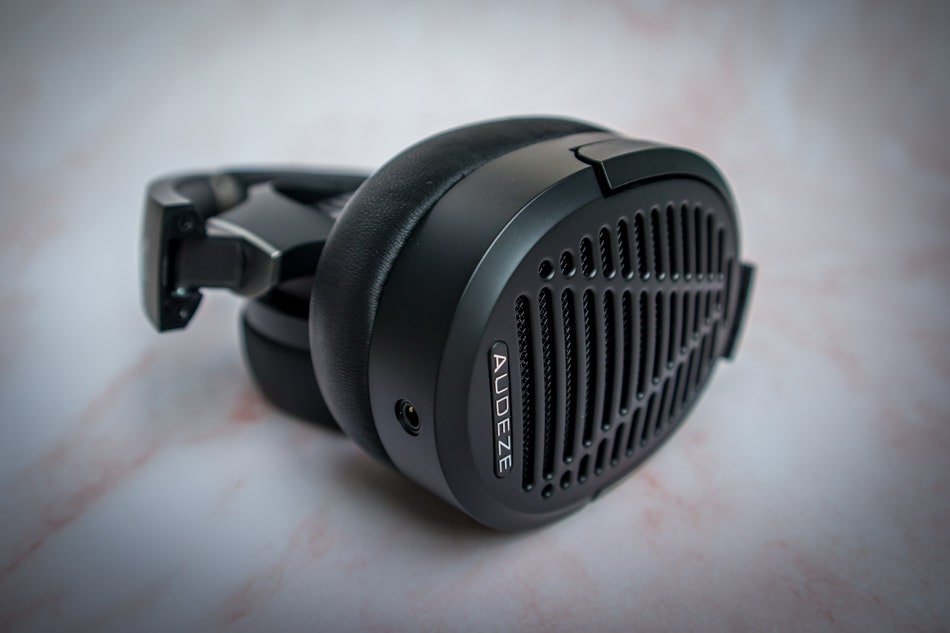 audeze_lcd1_3
