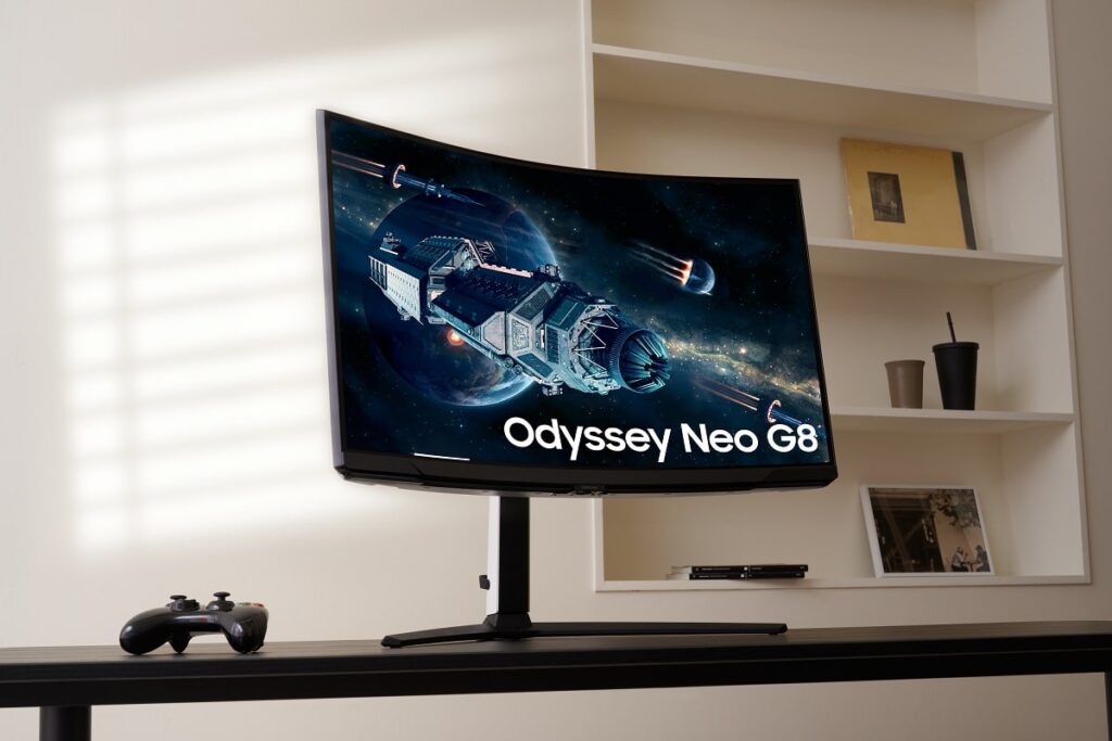 Odyssey Neo G8_2-min
